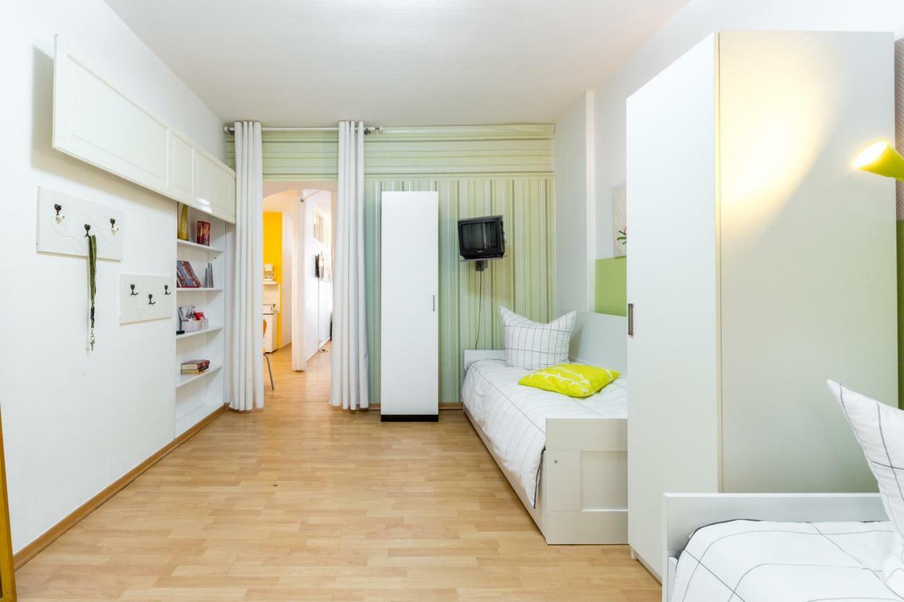 Schones 2-Zimmer-Apartment In Kollwitzplatz-Nahe Berlin Kültér fotó